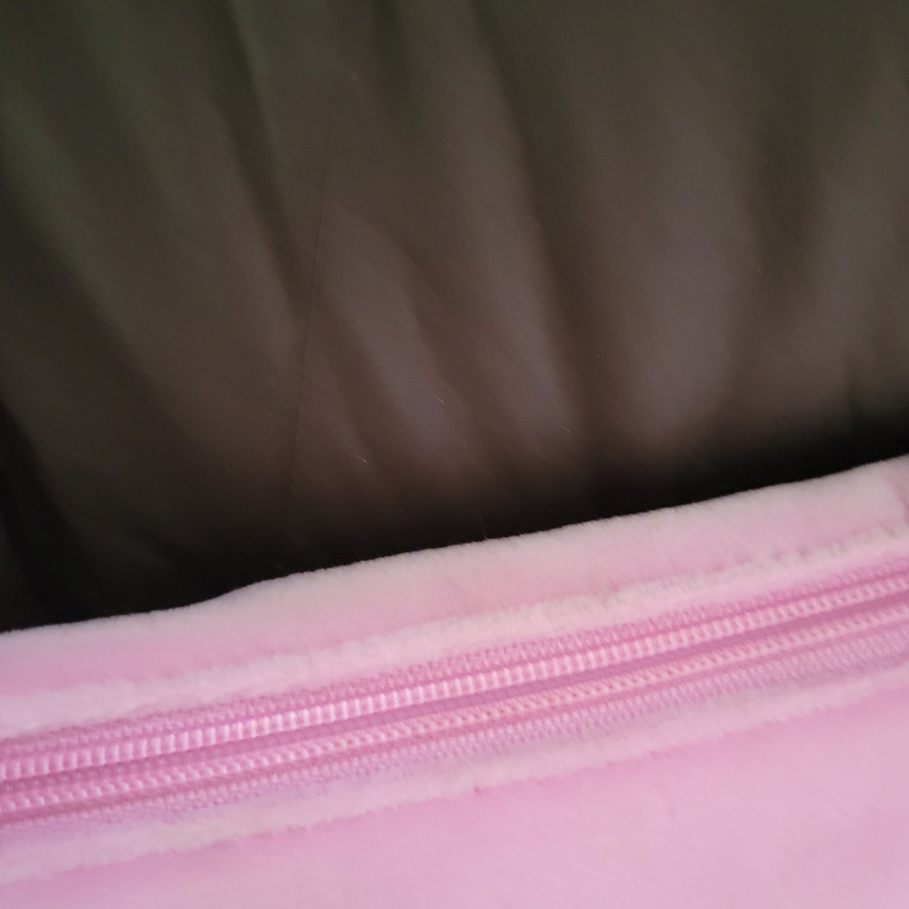 2006 Hello Kitty Pink Velour Shoulder Bag Plum Trim Rose Embroidery Y2K Sanrio - Picture 14 of 16